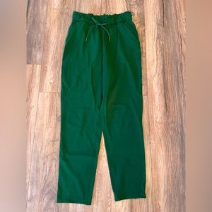 Lululemon Stretch High-Rise Pant 7/8 Length, perfect condition